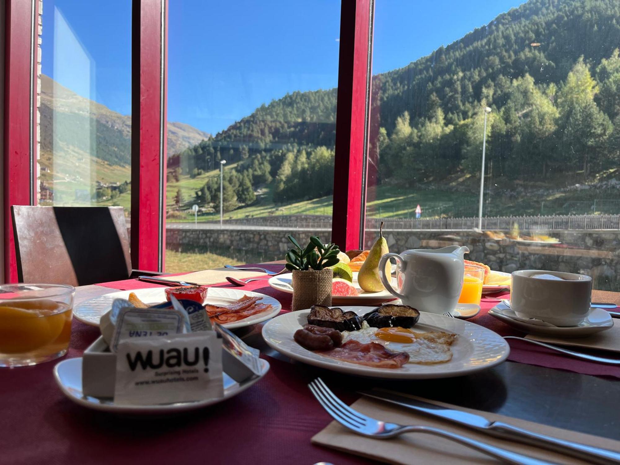 Hotel Wuau! Galanthus & 4*