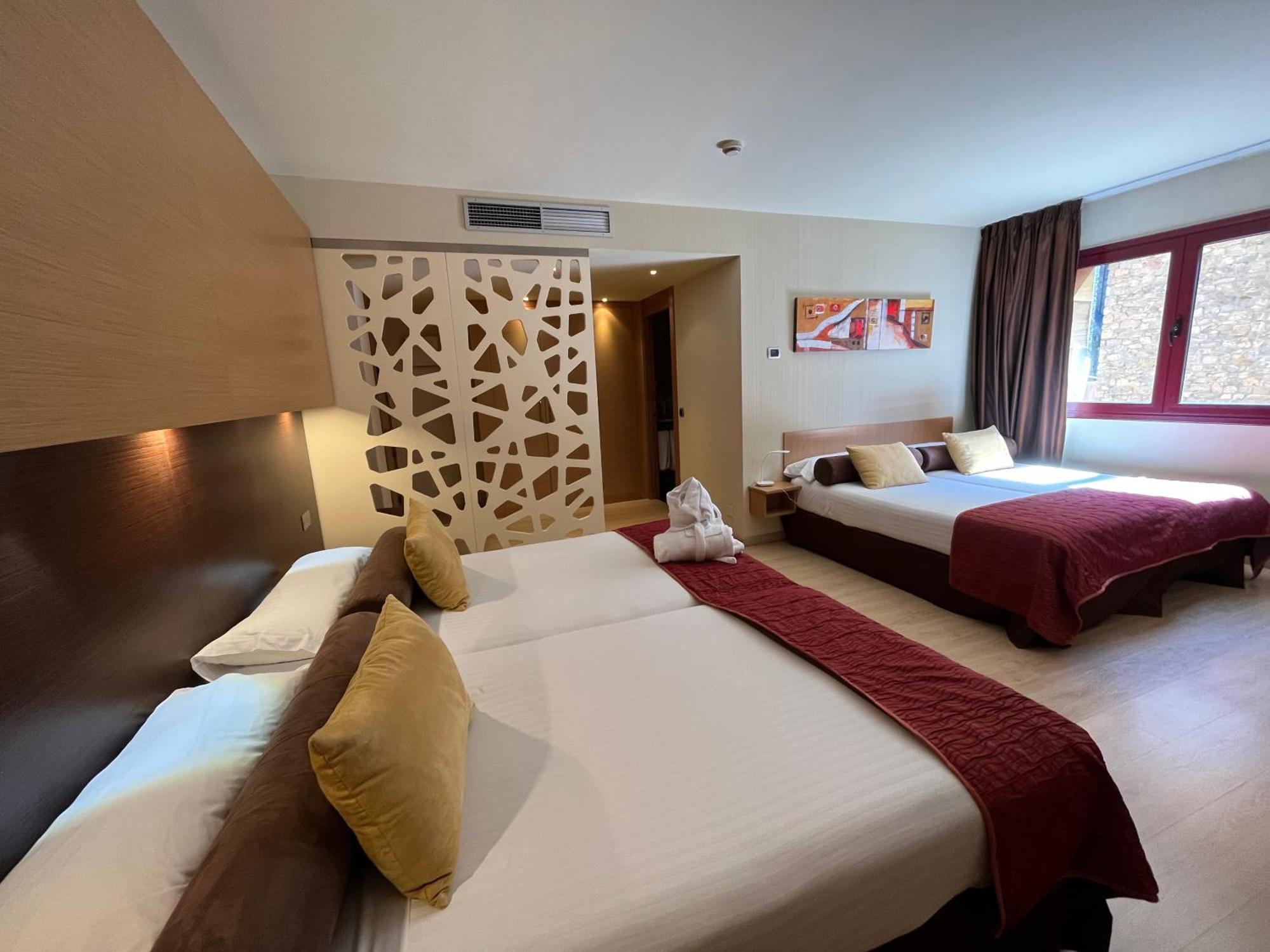Hotel Wuau! Galanthus & 4*