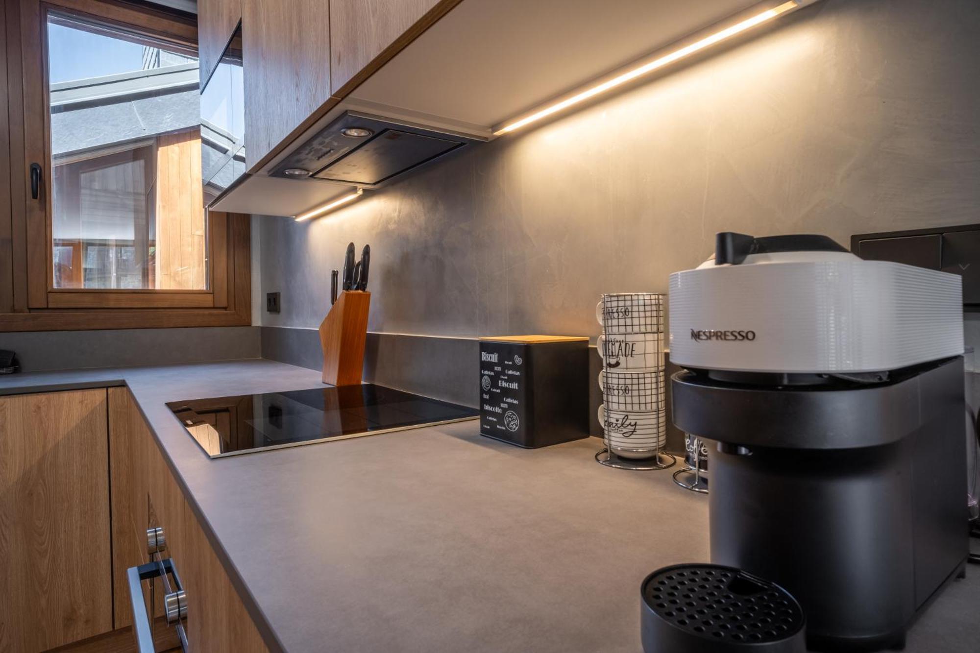 Isard Homes By Select *