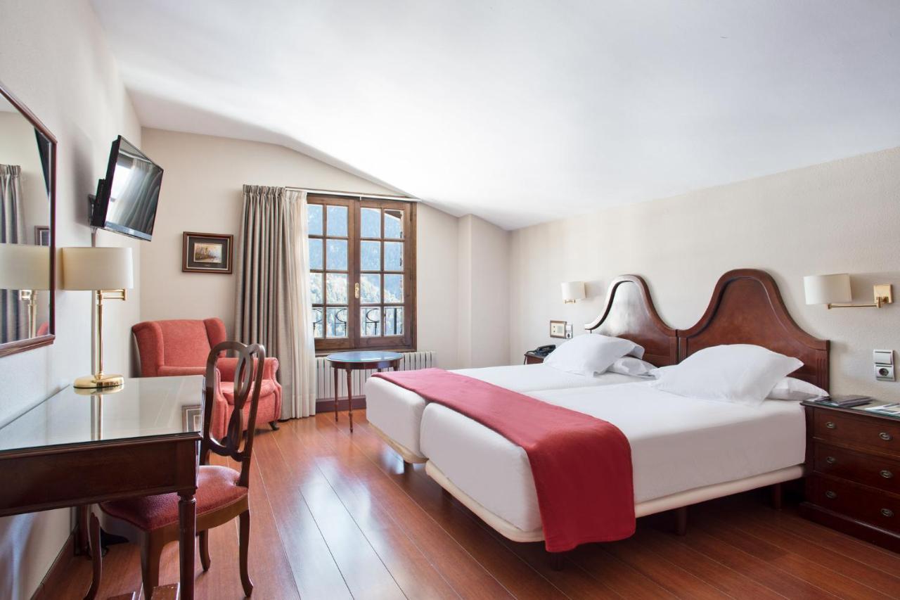 Hotel Abba Xalet 4*