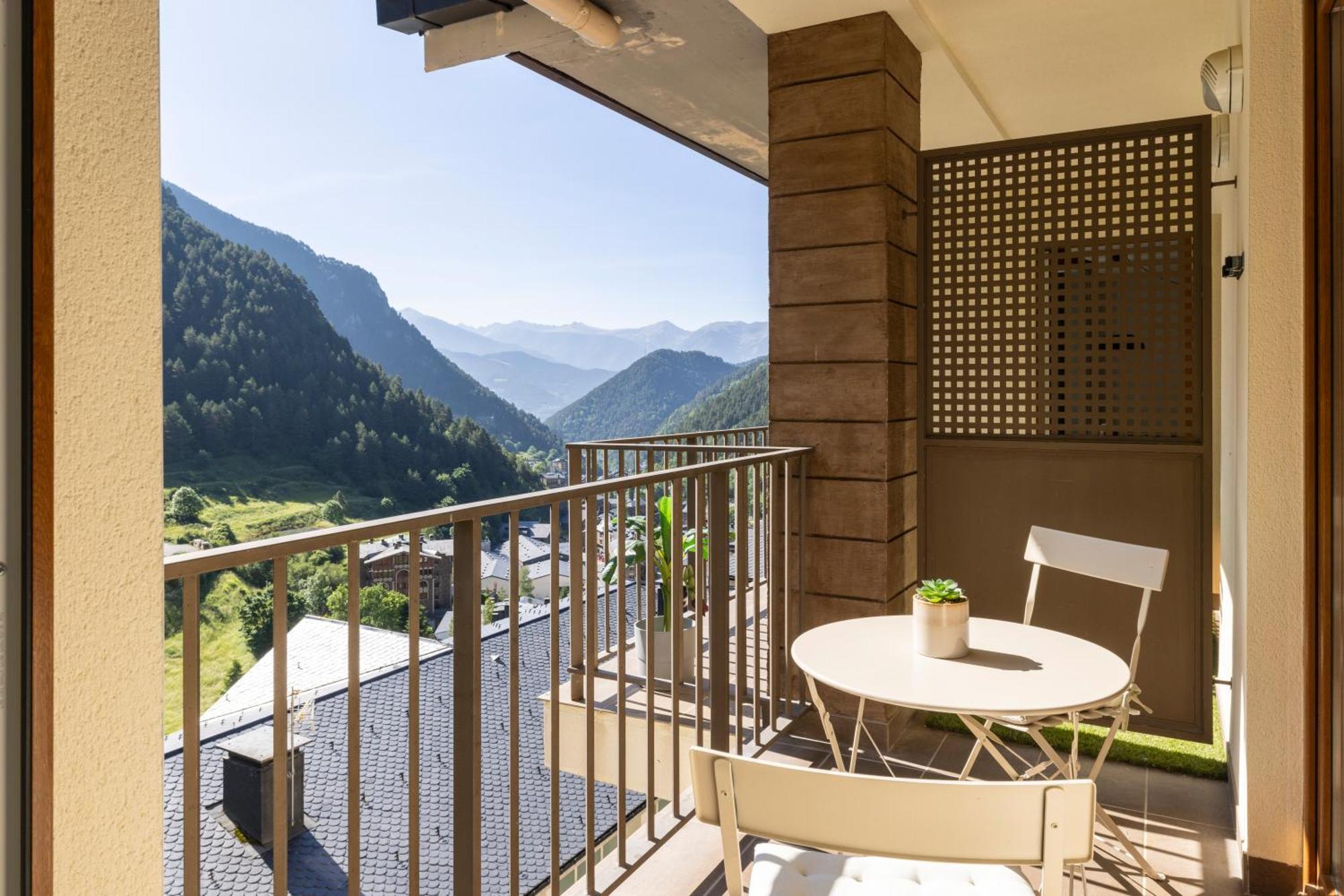 Vistas Preciosas Al Valle De - 6pax- A Pie De Pistas & Esqui - Free Parking L By Bonesvacances * Arinsal