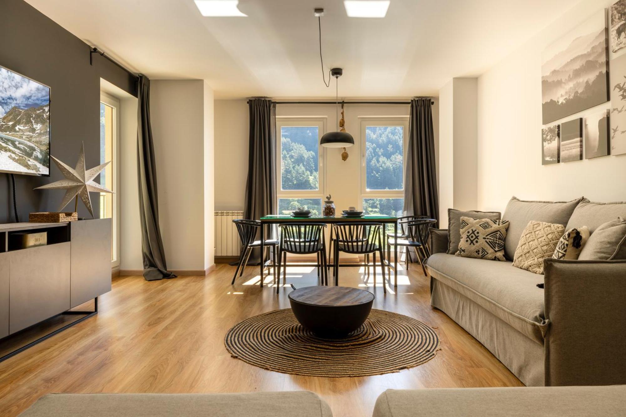 Vistas Preciosas Al Valle De - 6pax- A Pie De Pistas & Esqui - Free Parking L By Bonesvacances Apartamento