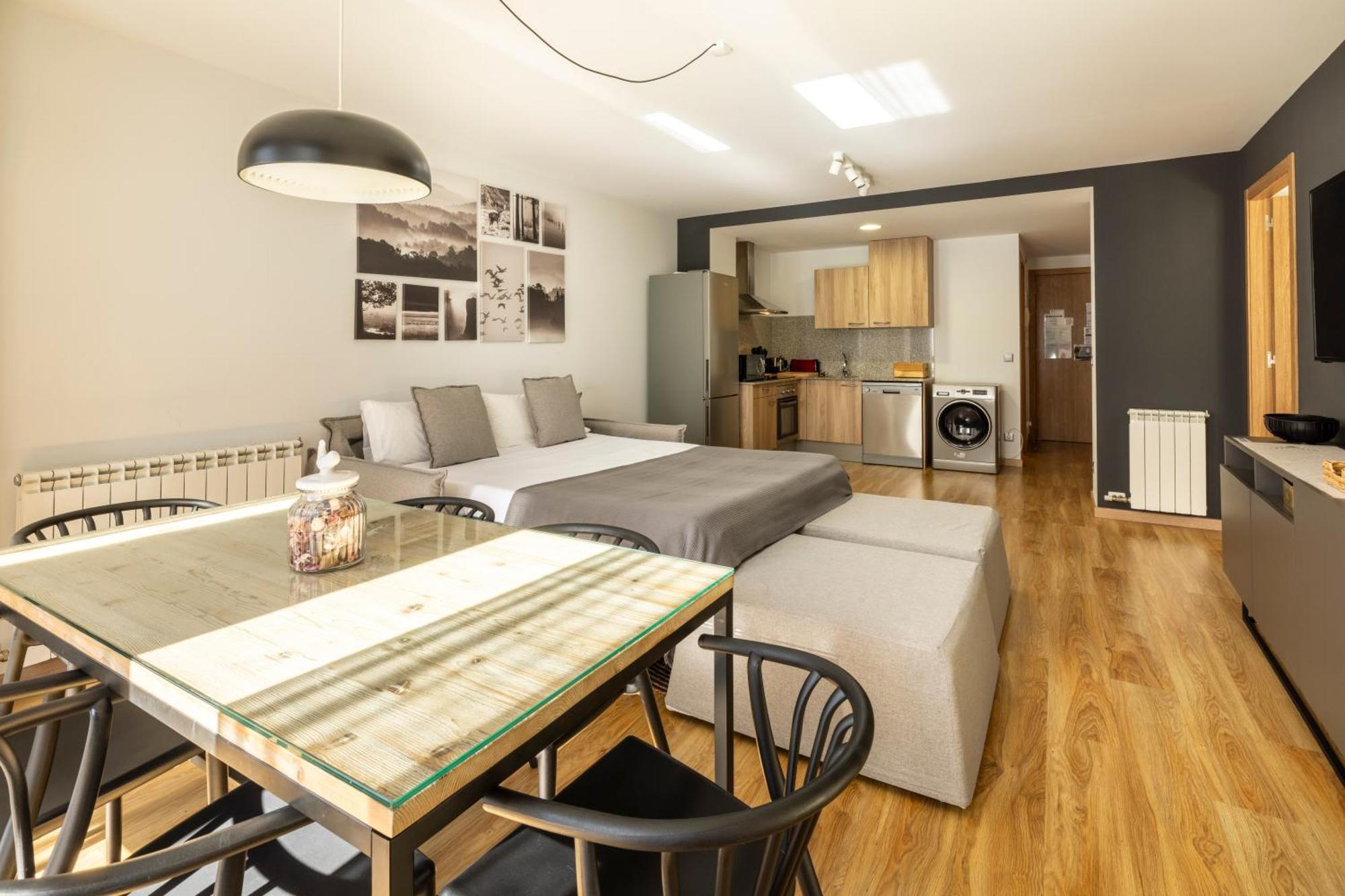 Vistas Preciosas Al Valle De - 6pax- A Pie De Pistas & Esqui - Free Parking L By Bonesvacances Apartamento *