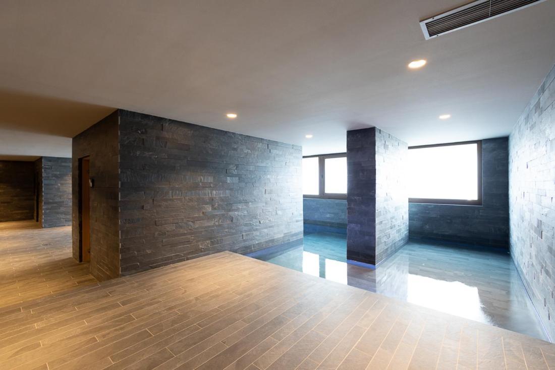 Isard Homes & By Select El Tarter
