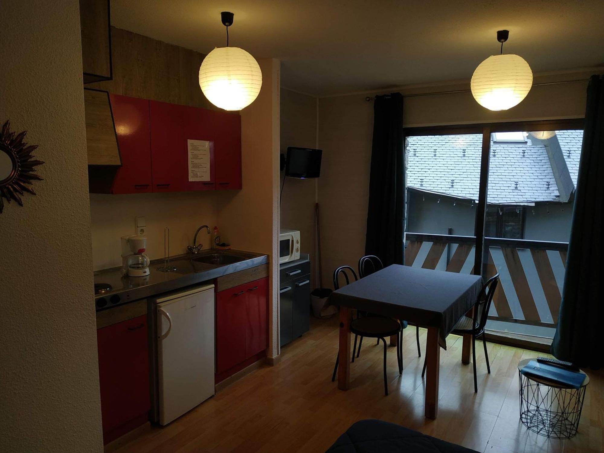 Solaris Apartment *