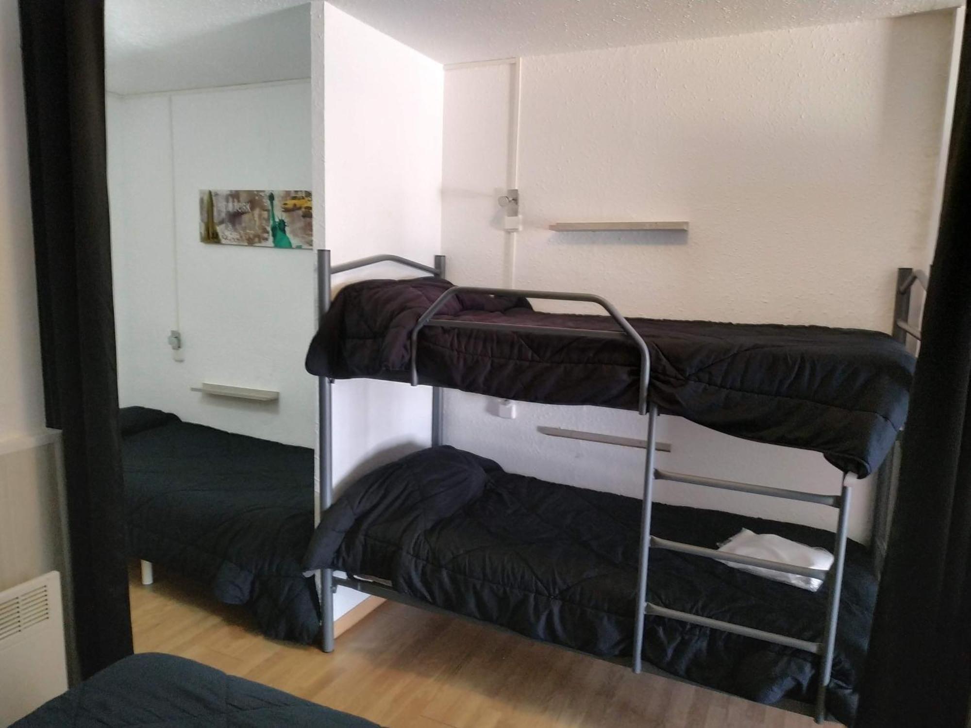 Solaris Apartment