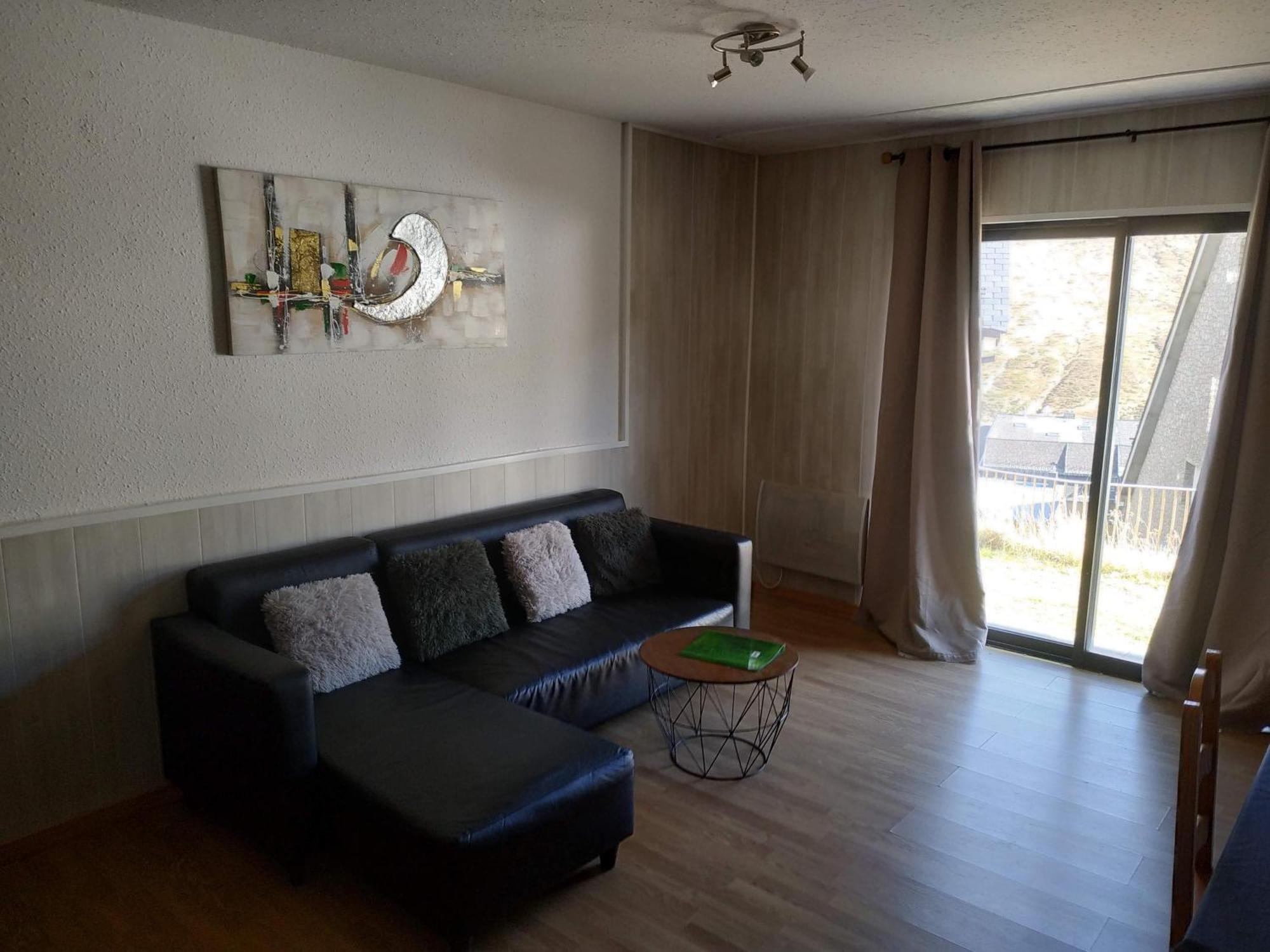 Solaris Apartment *