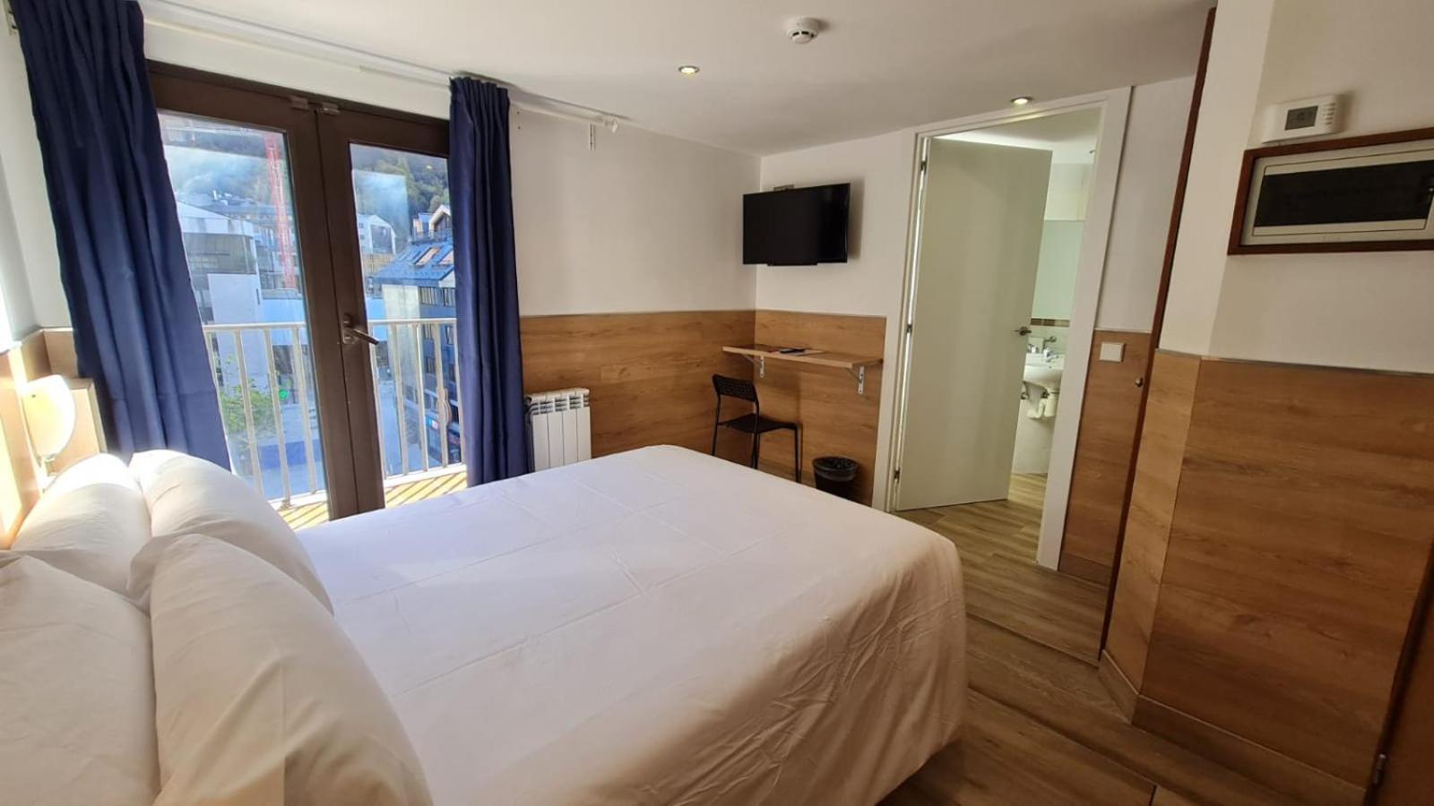 Aston 3* Andorra la Vieja