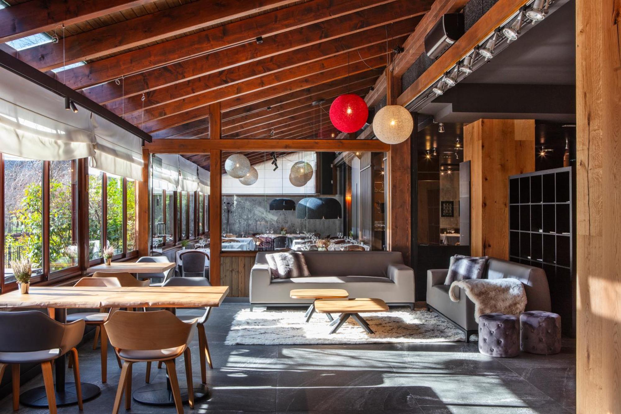 Acta Arthotel Hotel 4*