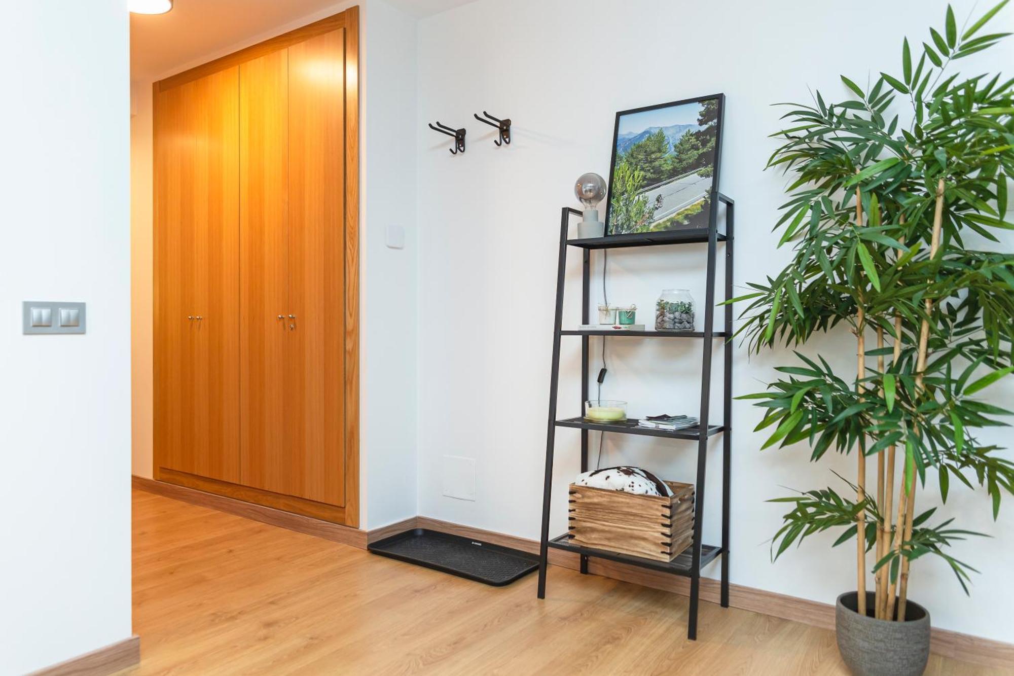 Andbnb I Piso En La Naturaleza, Cerca Del Telesilla Y Parking Gratis Ransol