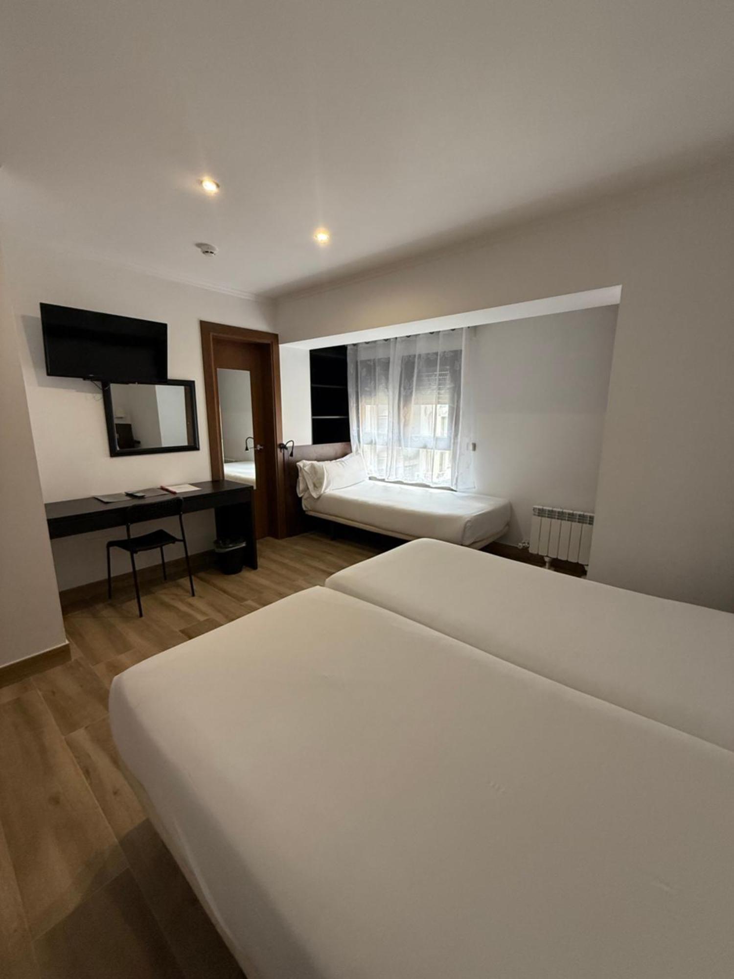 Hotel Aston