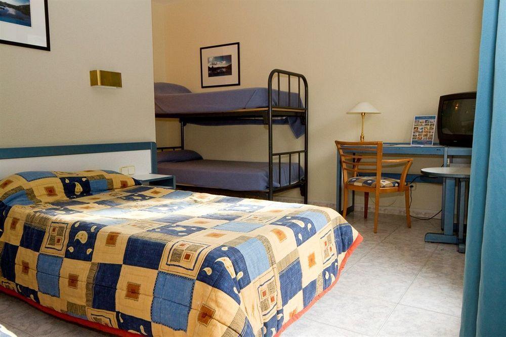 Hotel Arinsal 2*