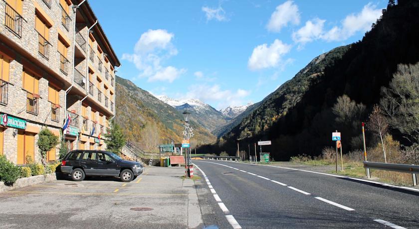 Anem 3000 Apts Hotel 5*
