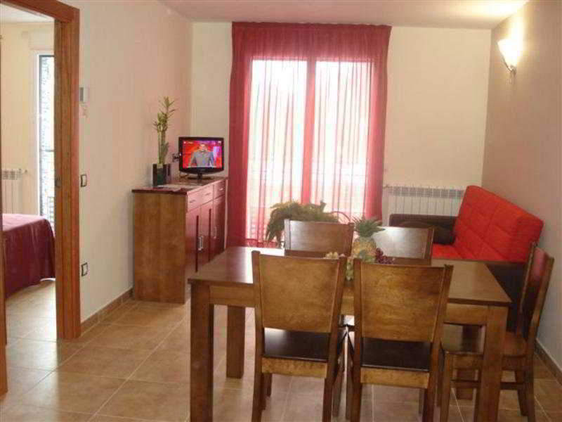 Apartahotel Rialb 4*