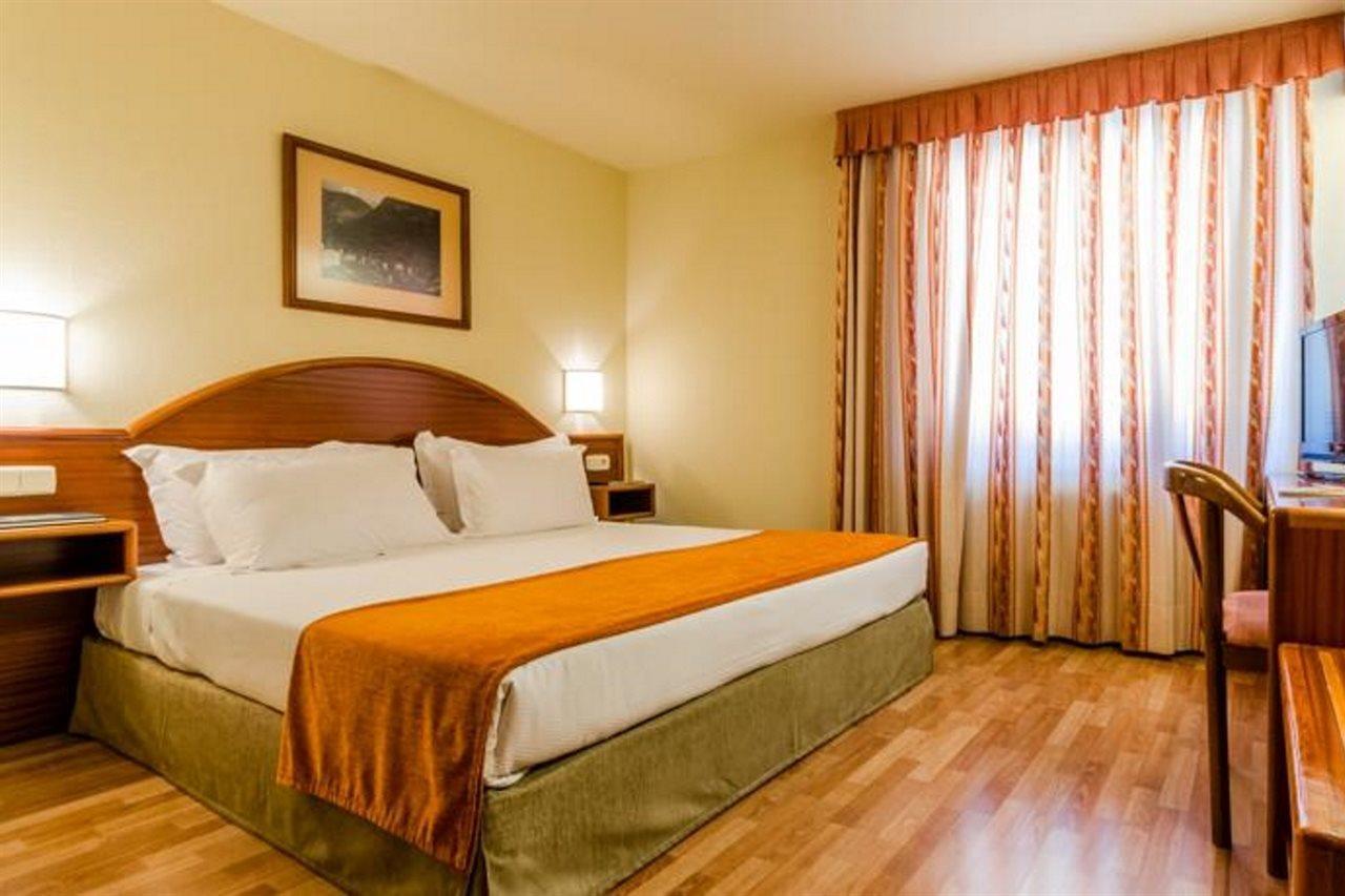 Hotel Metropolis 4*