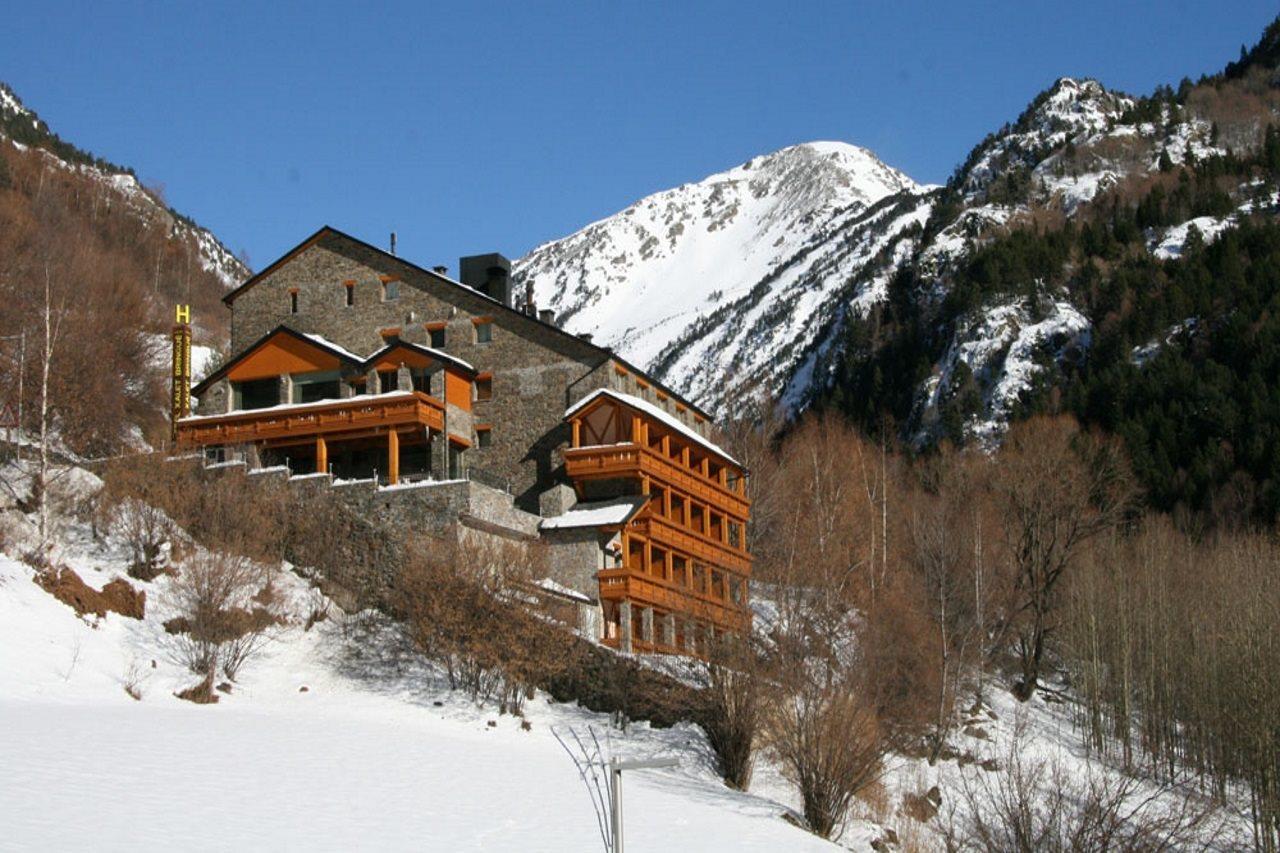 Hotel & Bringue 4*