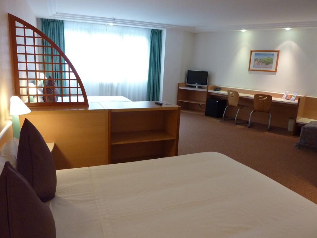 Tropical 4*