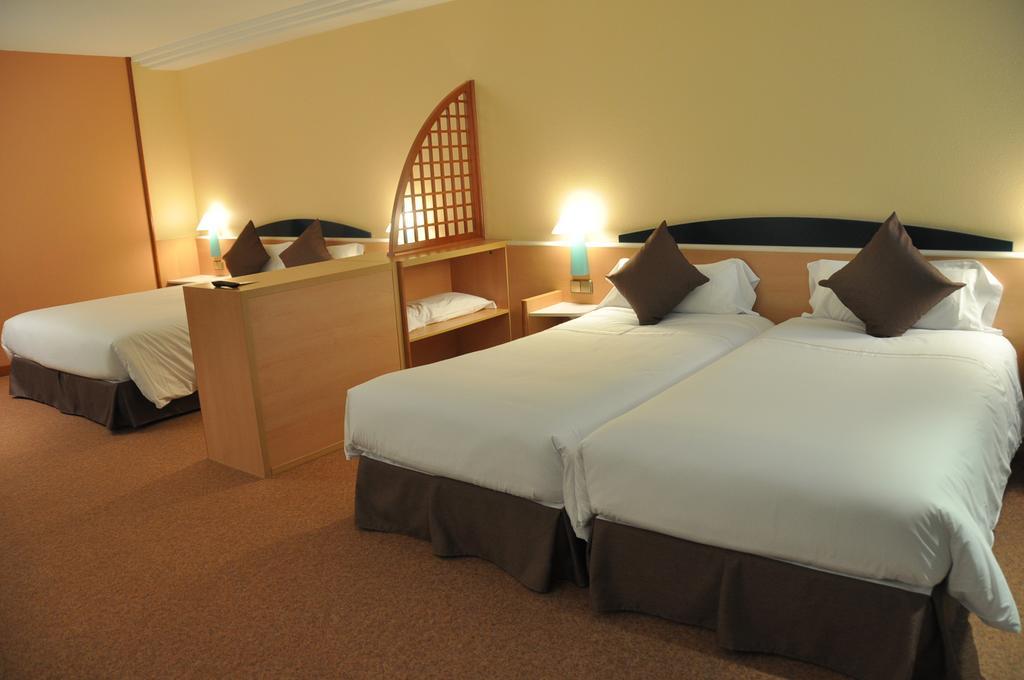 Hotel Tropical 4*