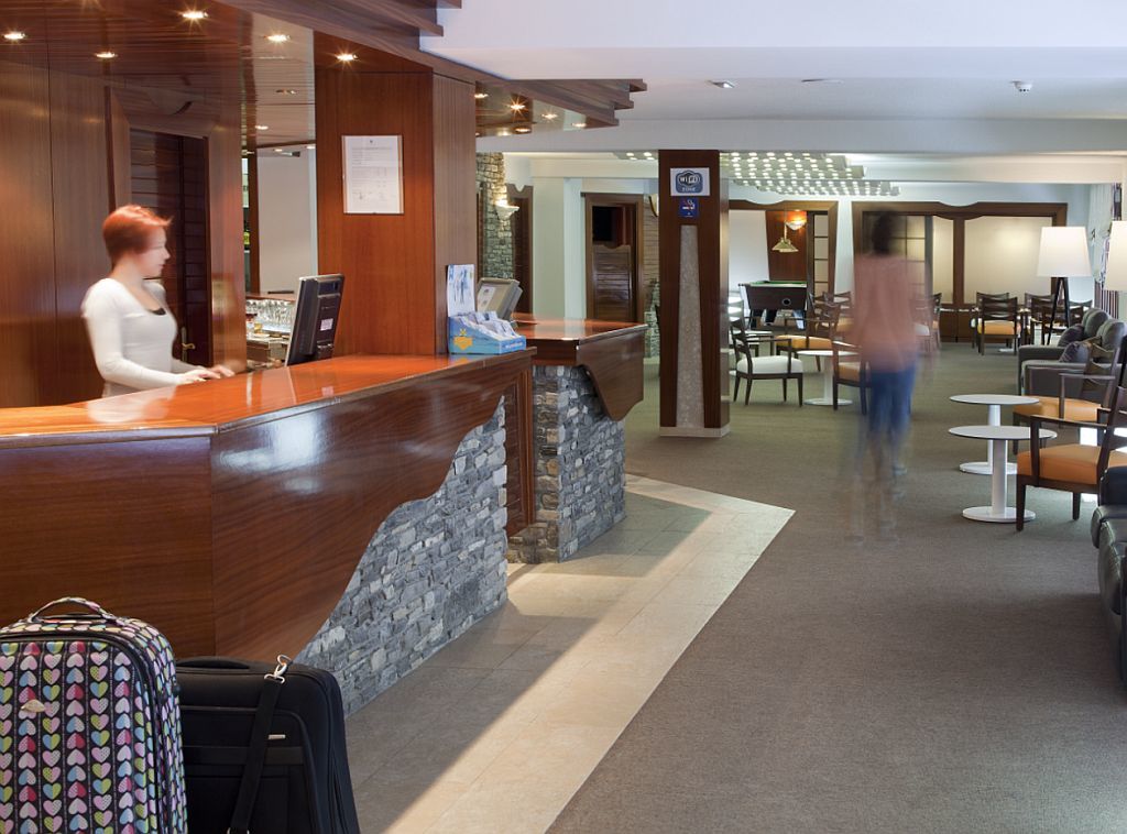Cristina Hotel