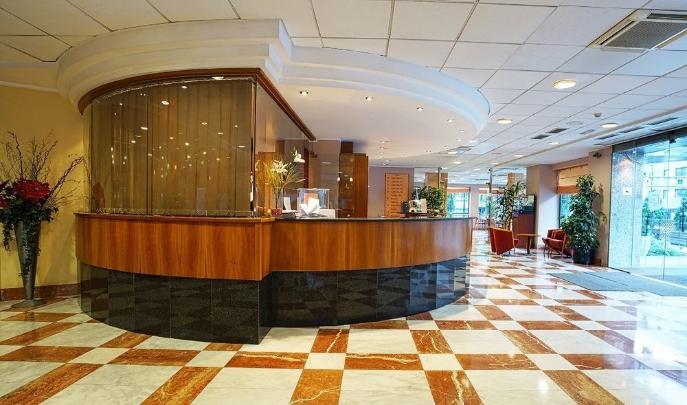 Hotel Zenit Diplomatic 4*