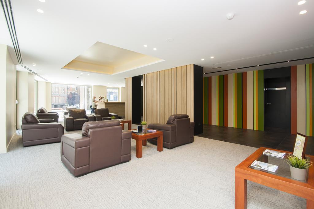 Hotel Metropolis 4*