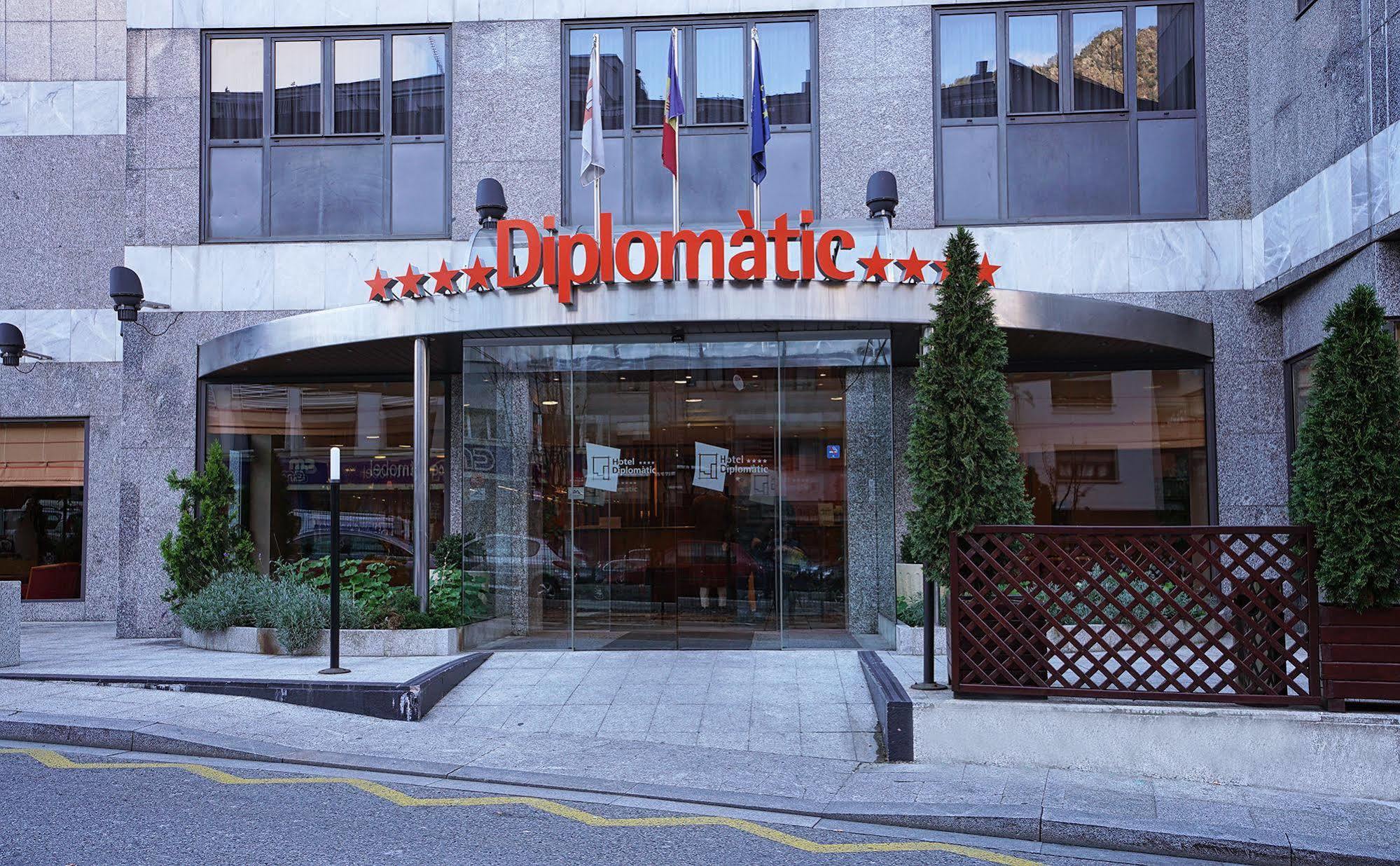 Hotel Zenit Diplomatic 4*