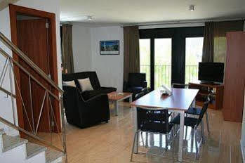Turisticos Prat De Les Mines 3*