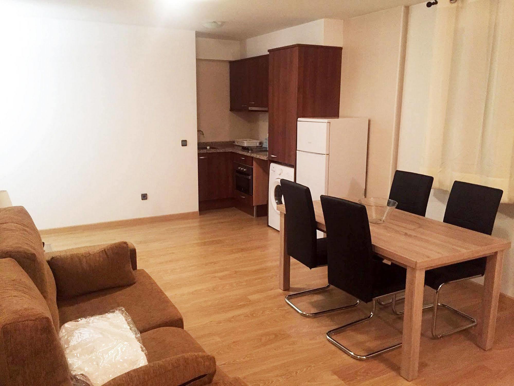 Araco 3000 Apartamento *