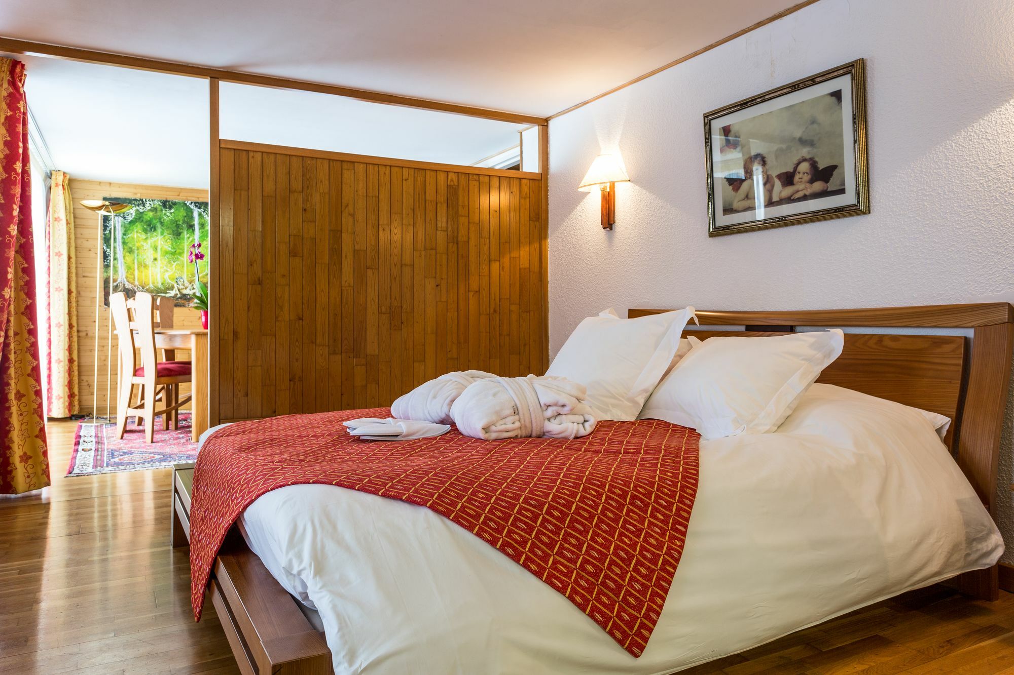 & Llop Gris Hotel 4*