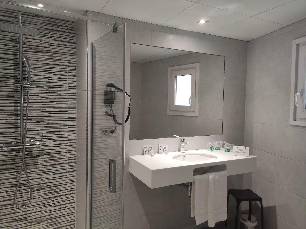 Hotel Les 7 Claus 3*