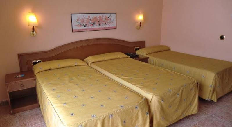 Cervol Hotel 3*
