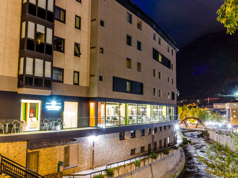Metropolis Andorra la Vella