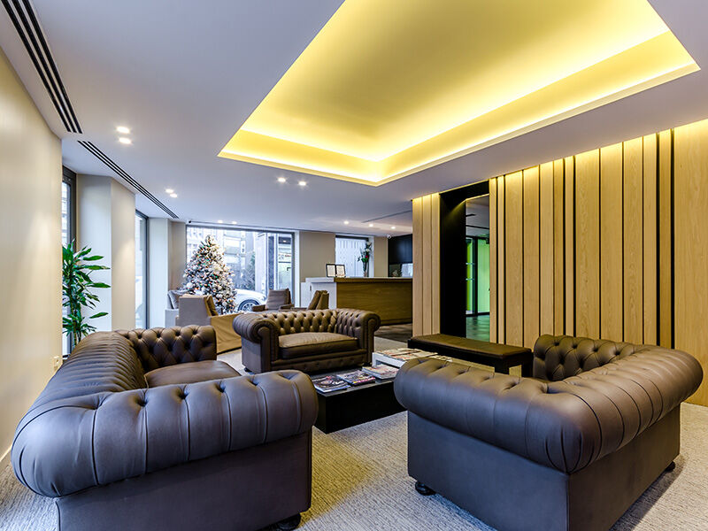 Hotel Metropolis 4*