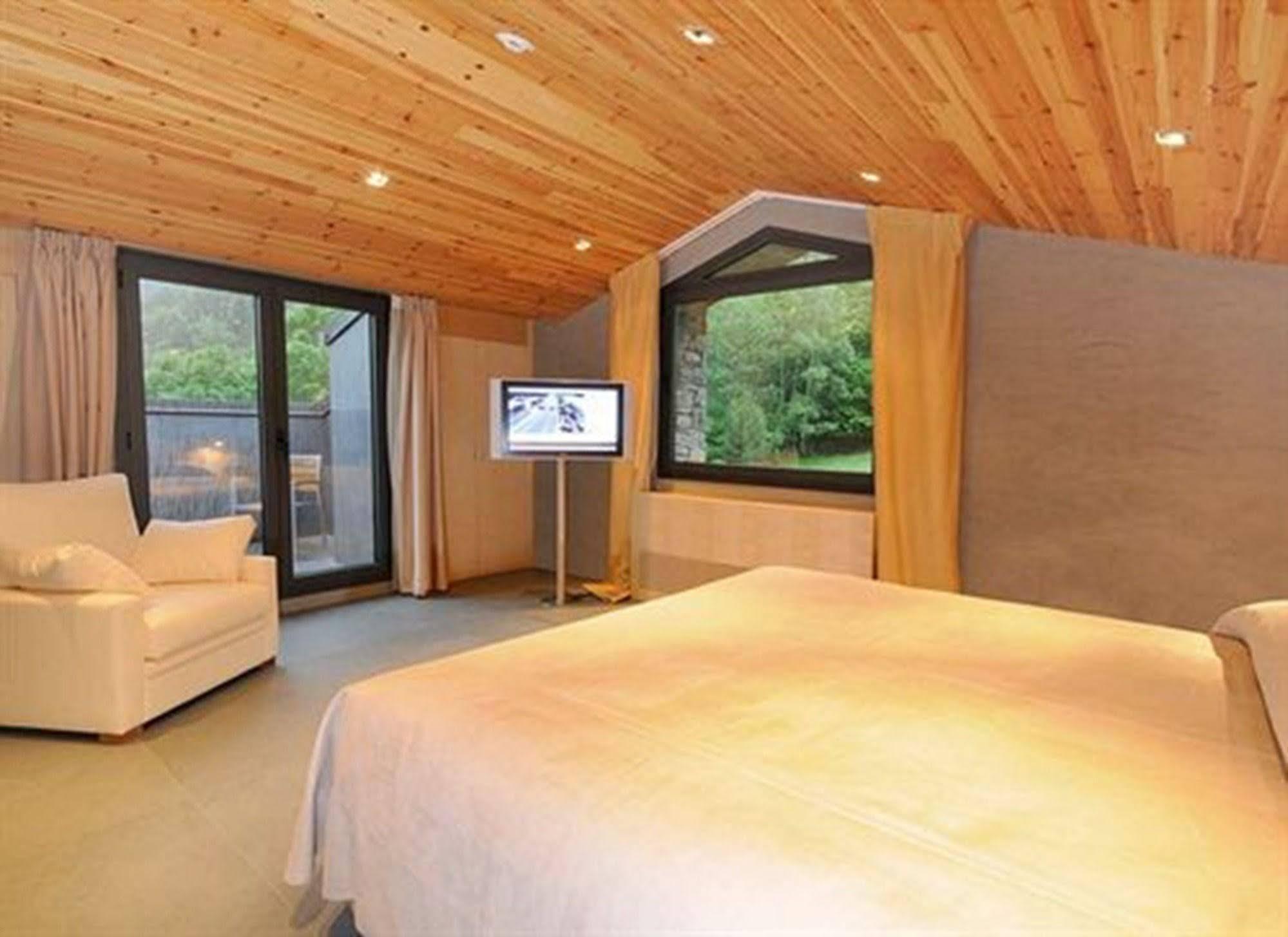 Hotel Nh Collection Andorra Palome 4*