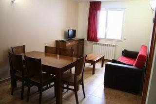 Rialb Apartahotel El Serrat