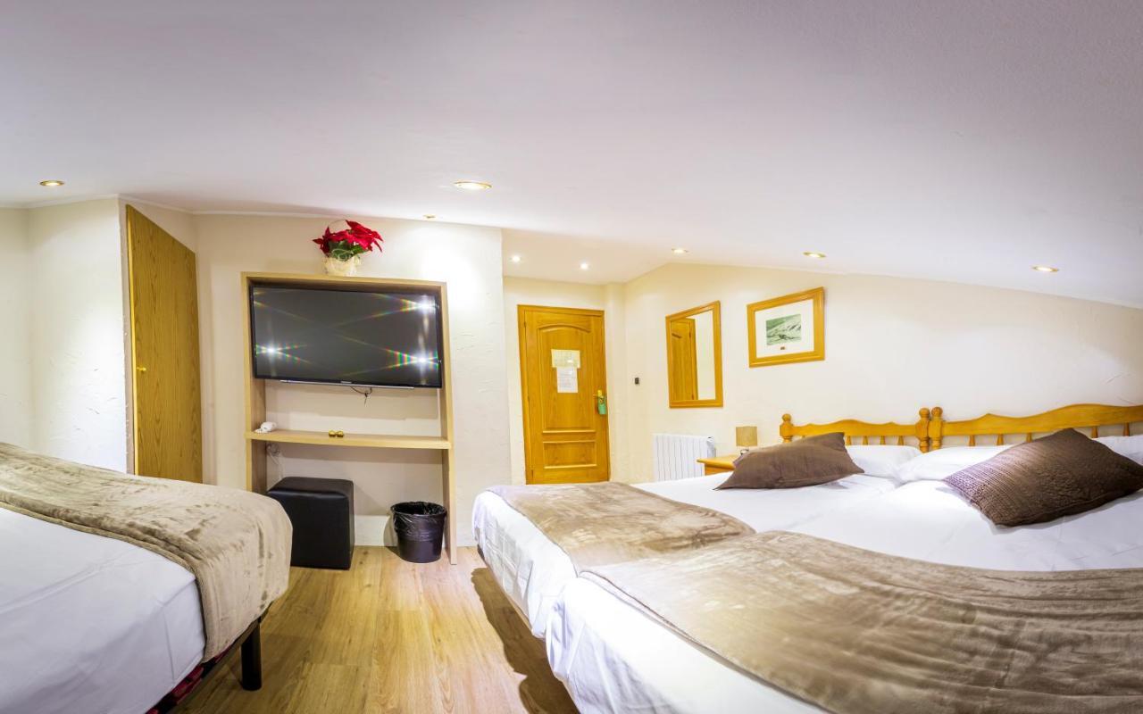 Les Neus Hotel