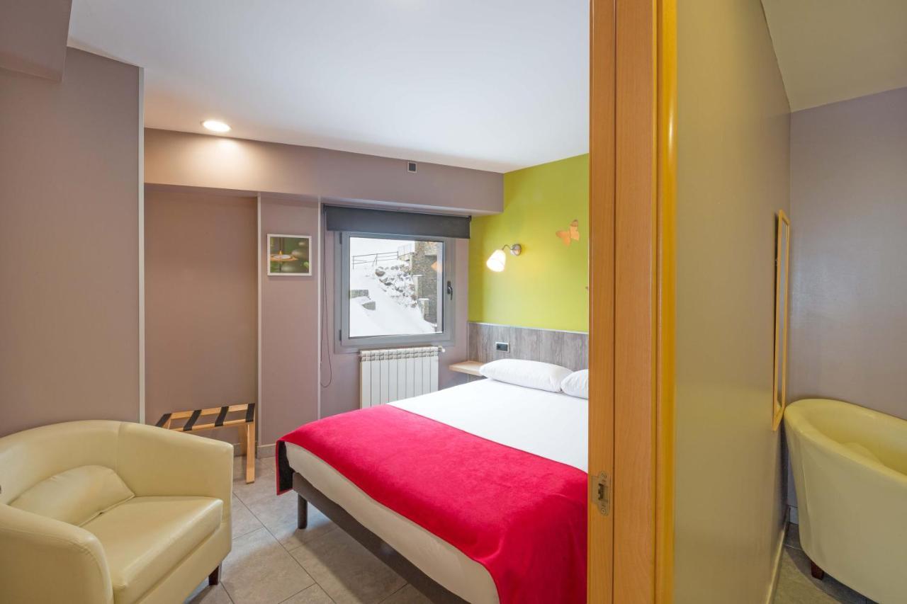 Les Olimpiades 3* Pas De La Casa