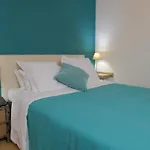 Hotel Arbre De Neu