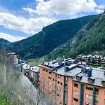 Apartamento Moderno Estanyo Con Vistas En Arinsal