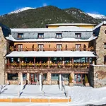 Hotel & Spa Niunit