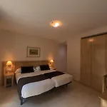 Hotel Cubil