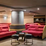 Hotel President