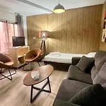 Apartamentos Vaquers 3000