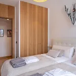 Isard & Spa By Select Rentals