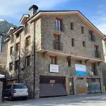Apartamentos Anem 3000