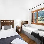 Apartaments Esquirol El Tarter