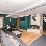Unique Chalet Right On The Slopes With View And Pk