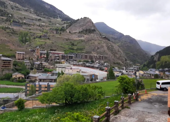 Flor De Muntanya Hut1-08302