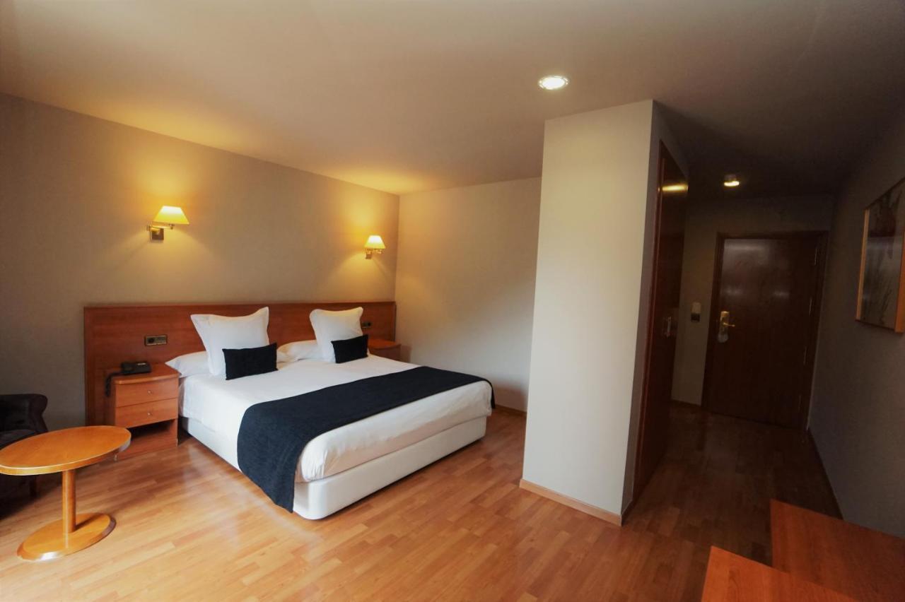 Hotel & Niunit 4*