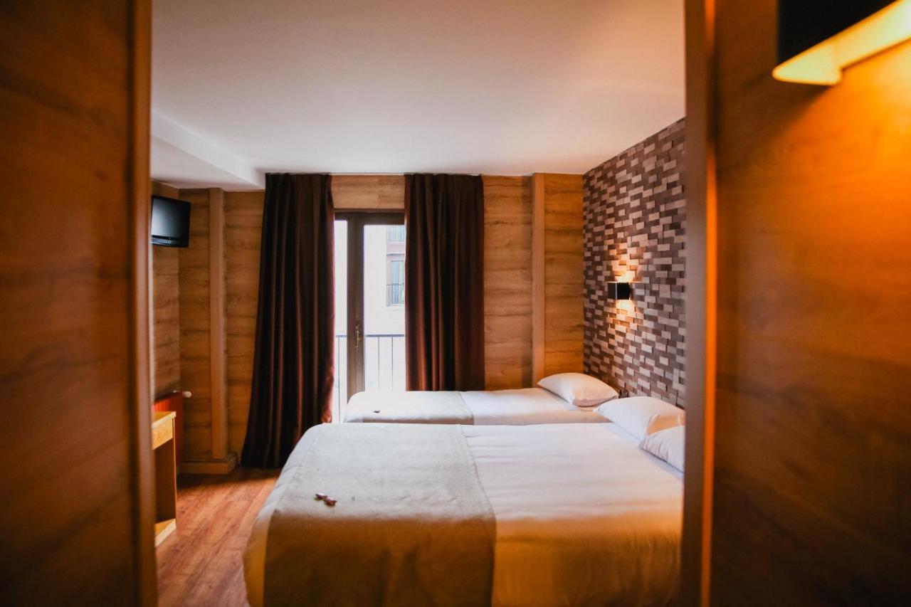 Hotel Cal Ruiz 3*